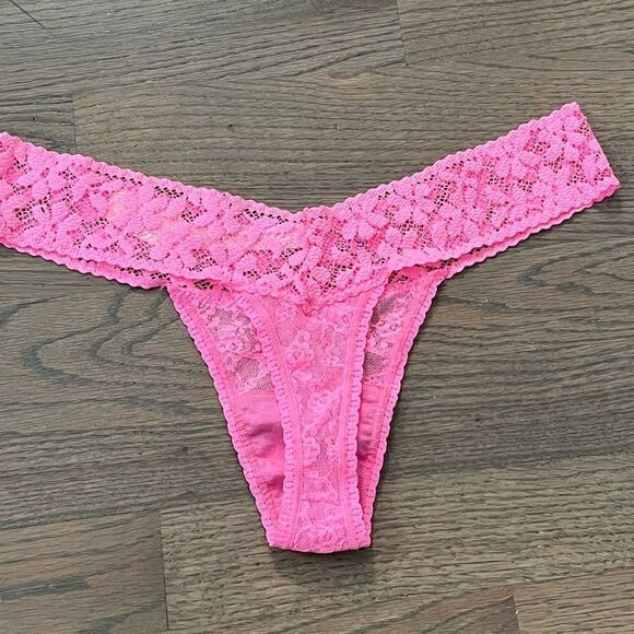Victoria's Secret ultimate stretch lace One Size Fits All Thong Panty Pink - Picture 5 of 5
